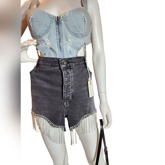 Fashion Nova - Picture 3 of 10